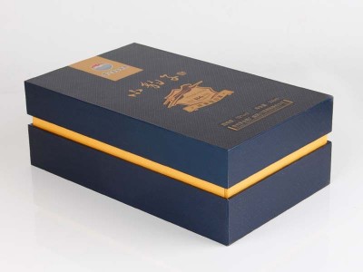 高檔包裝禮盒控成本，濟(jì)南包裝盒廠家有妙招