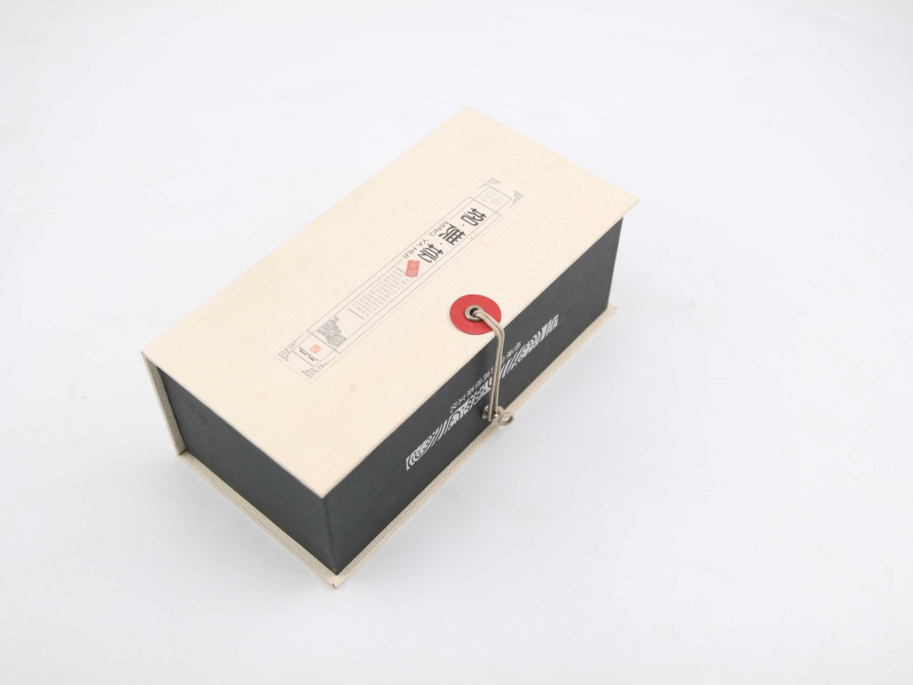 茶葉禮盒定制為什么首選紙質(zhì)包裝？